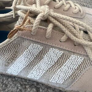 Really cute beaded Adidas. Gazelle